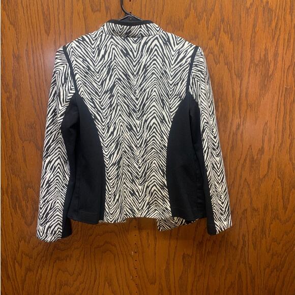 Chico's Fitted Blazer Jacket - Picture 2 of 6